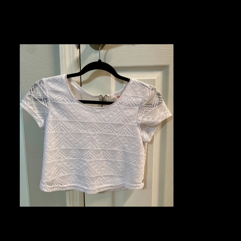 Crop top
